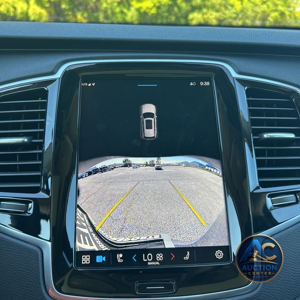 2024 Volvo XC90 B5 - Plus
