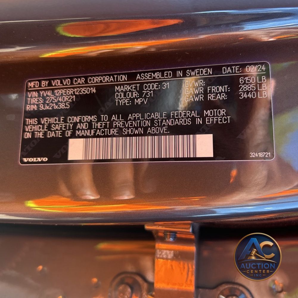 2024 Volvo XC90 B5 - Plus