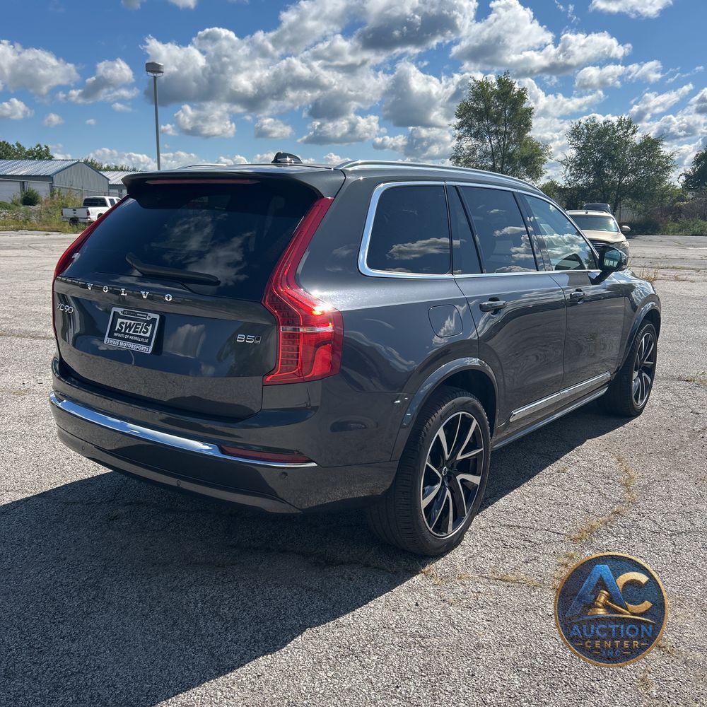 2024 Volvo XC90 B5 - Plus