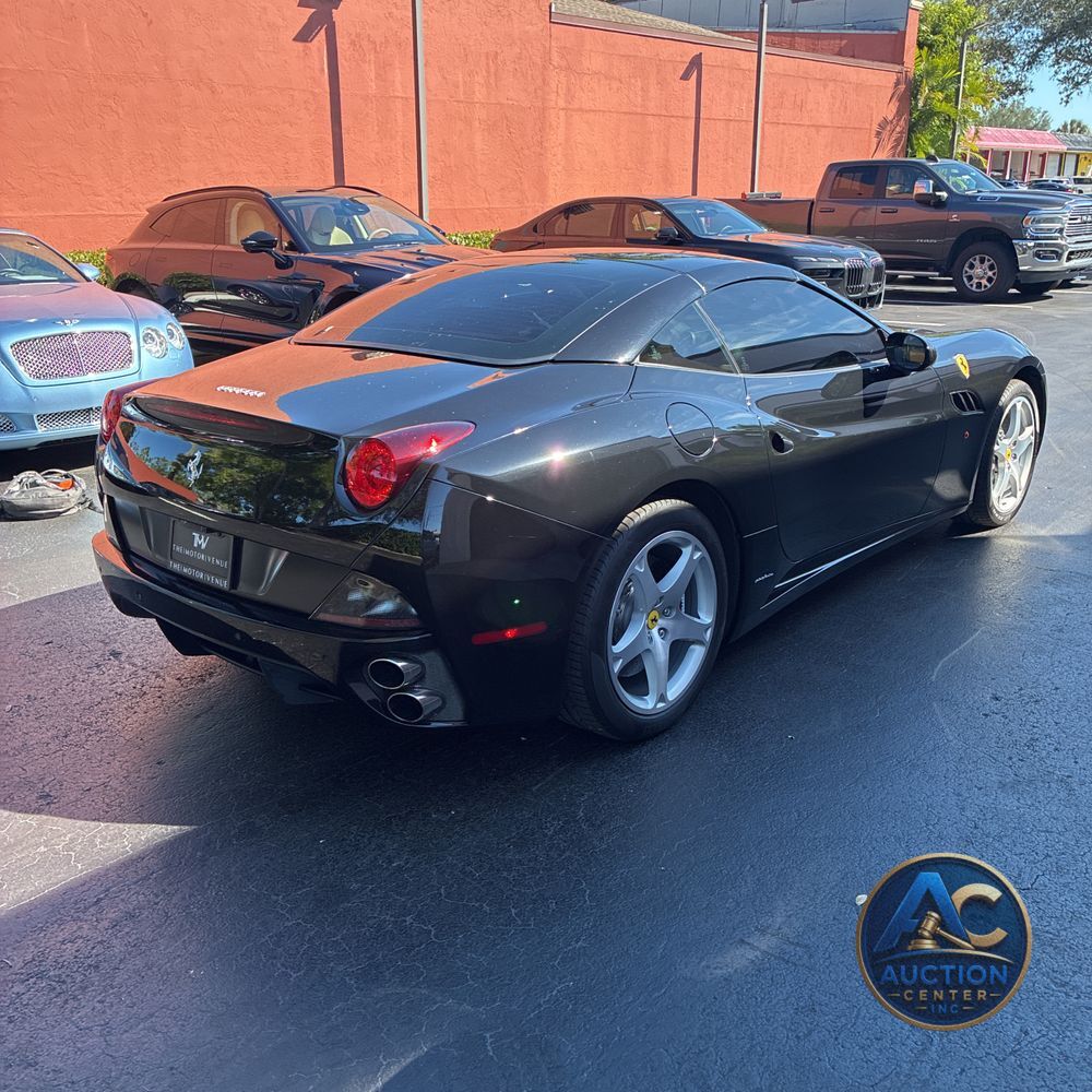2010 Ferrari California