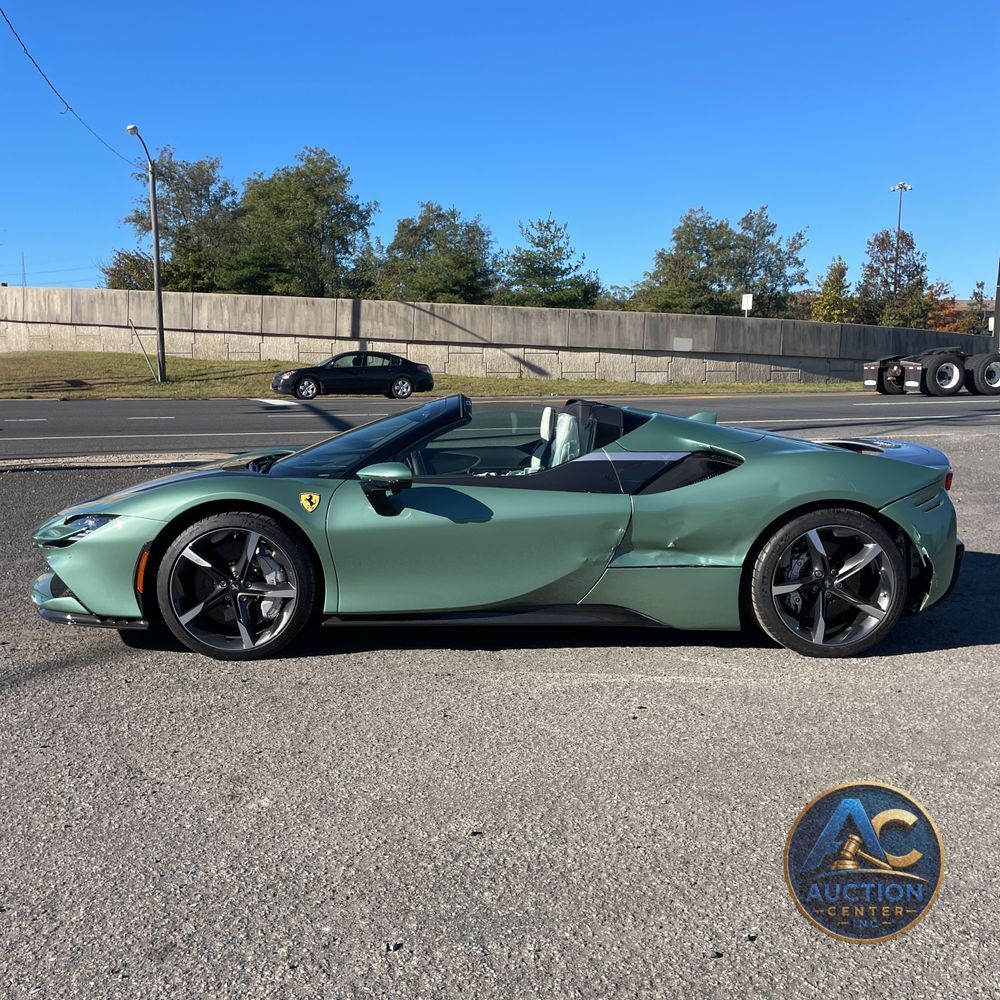 2024 Ferrari SF90 Spider