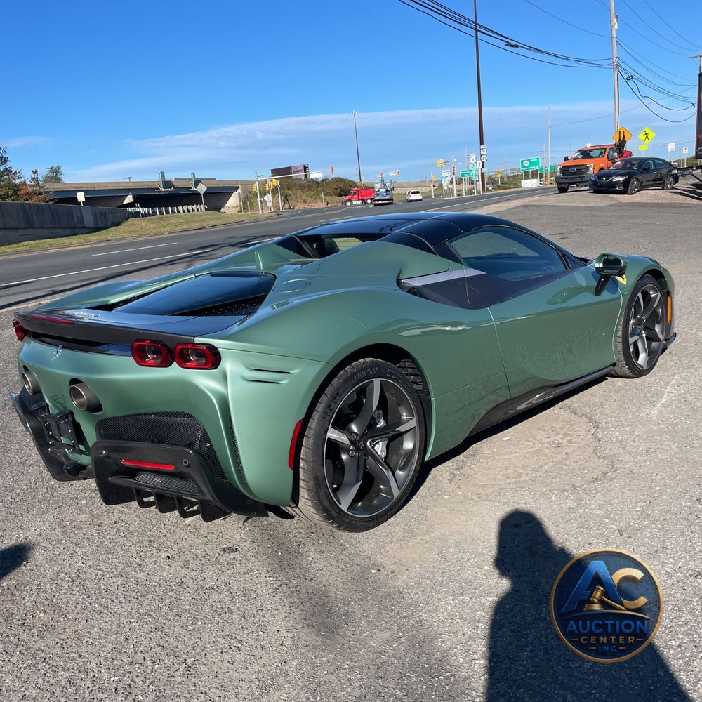 2024 Ferrari SF90 Spider