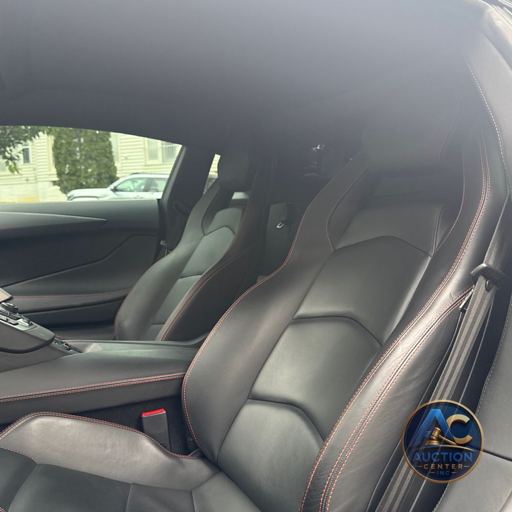 2013 Lamborghini Aventador LP 700-4