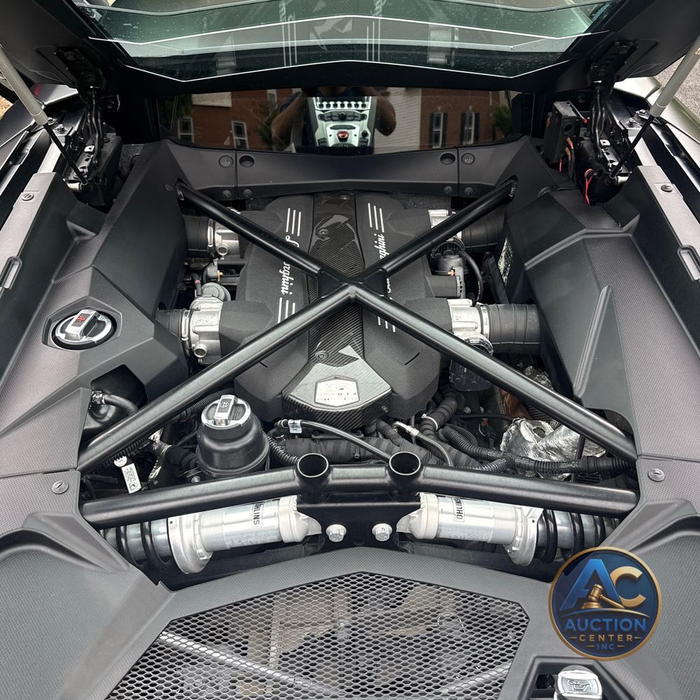 2013 Lamborghini Aventador LP 700-4