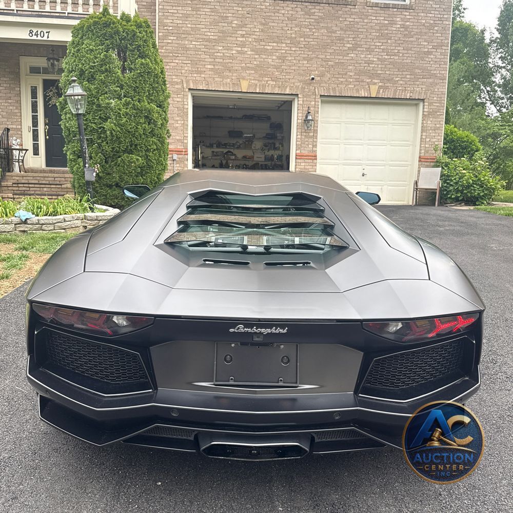 2013 Lamborghini Aventador LP 700-4