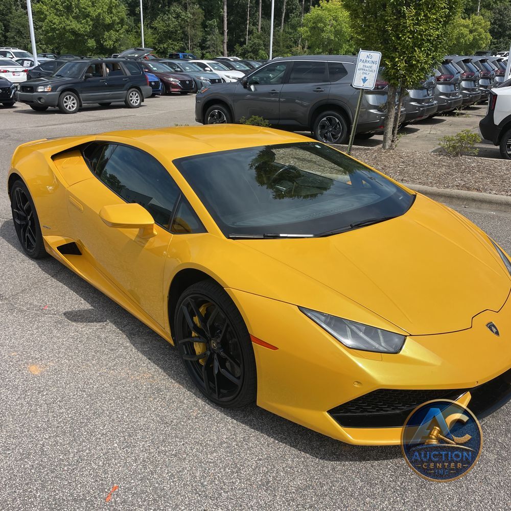 2016 Lamborghini Huracan Base