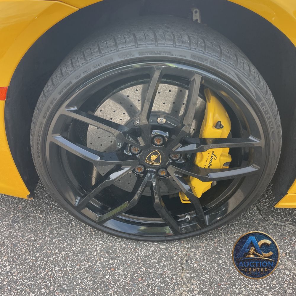 2016 Lamborghini Huracan Base