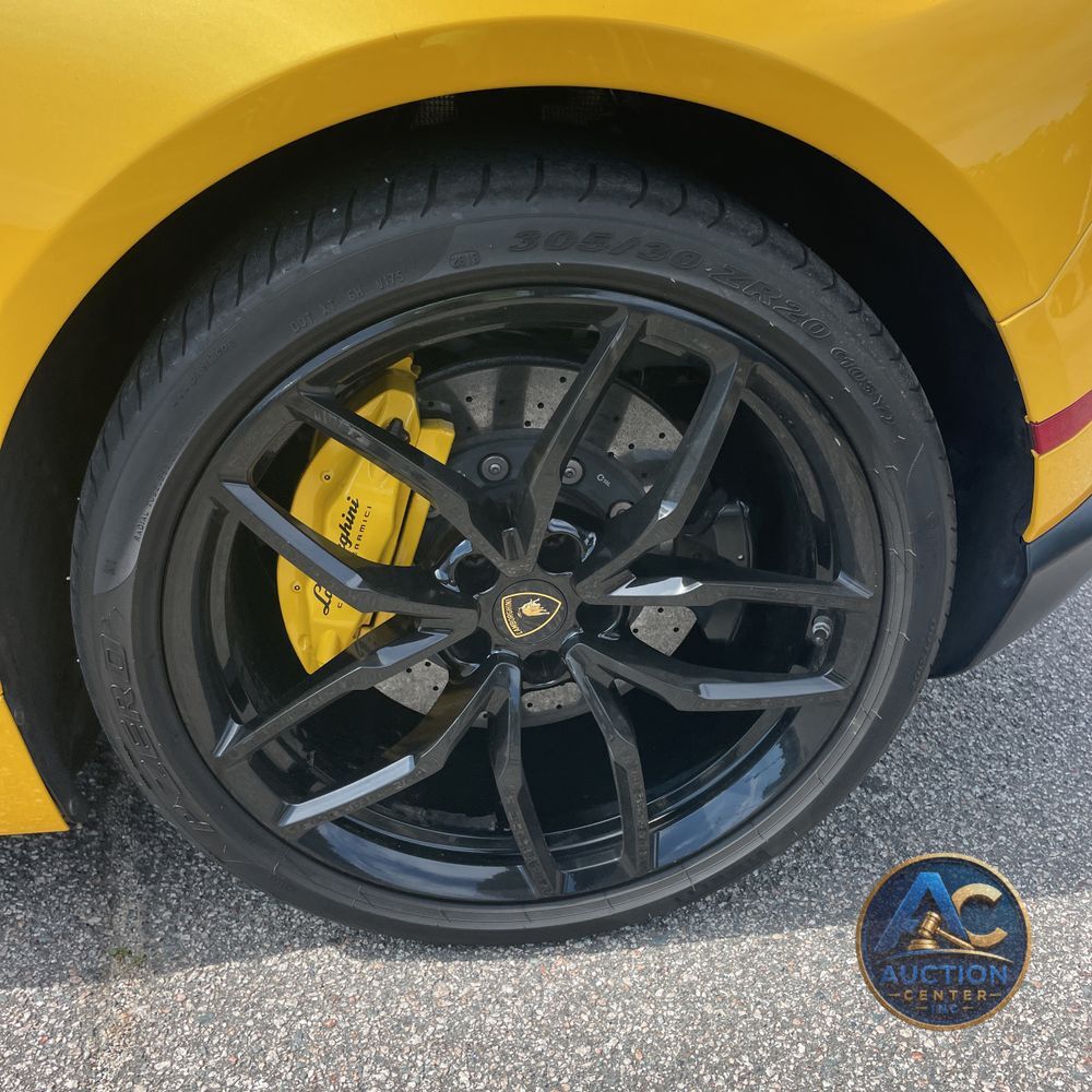 2016 Lamborghini Huracan Base