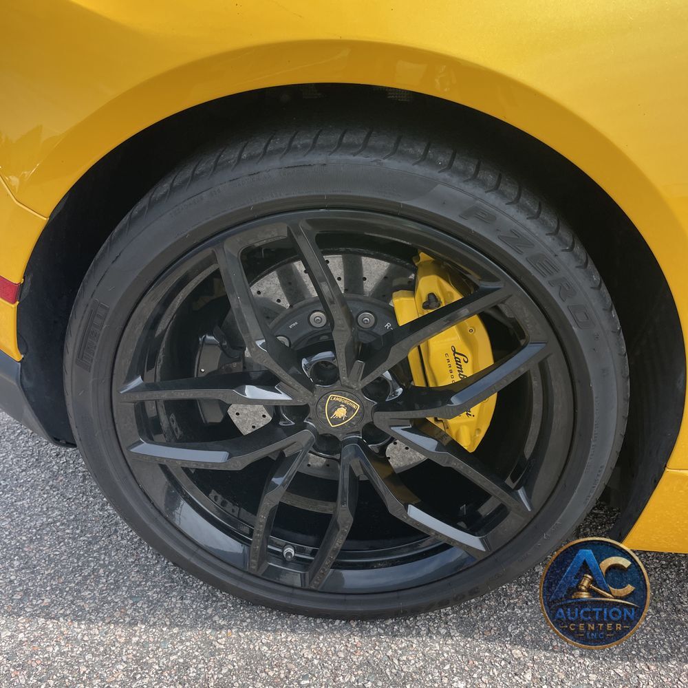 2016 Lamborghini Huracan Base