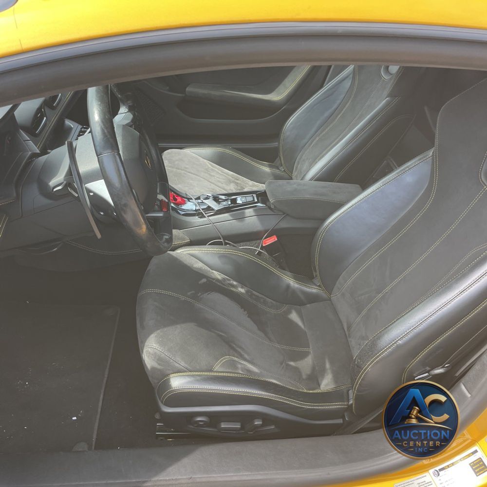 2016 Lamborghini Huracan Base