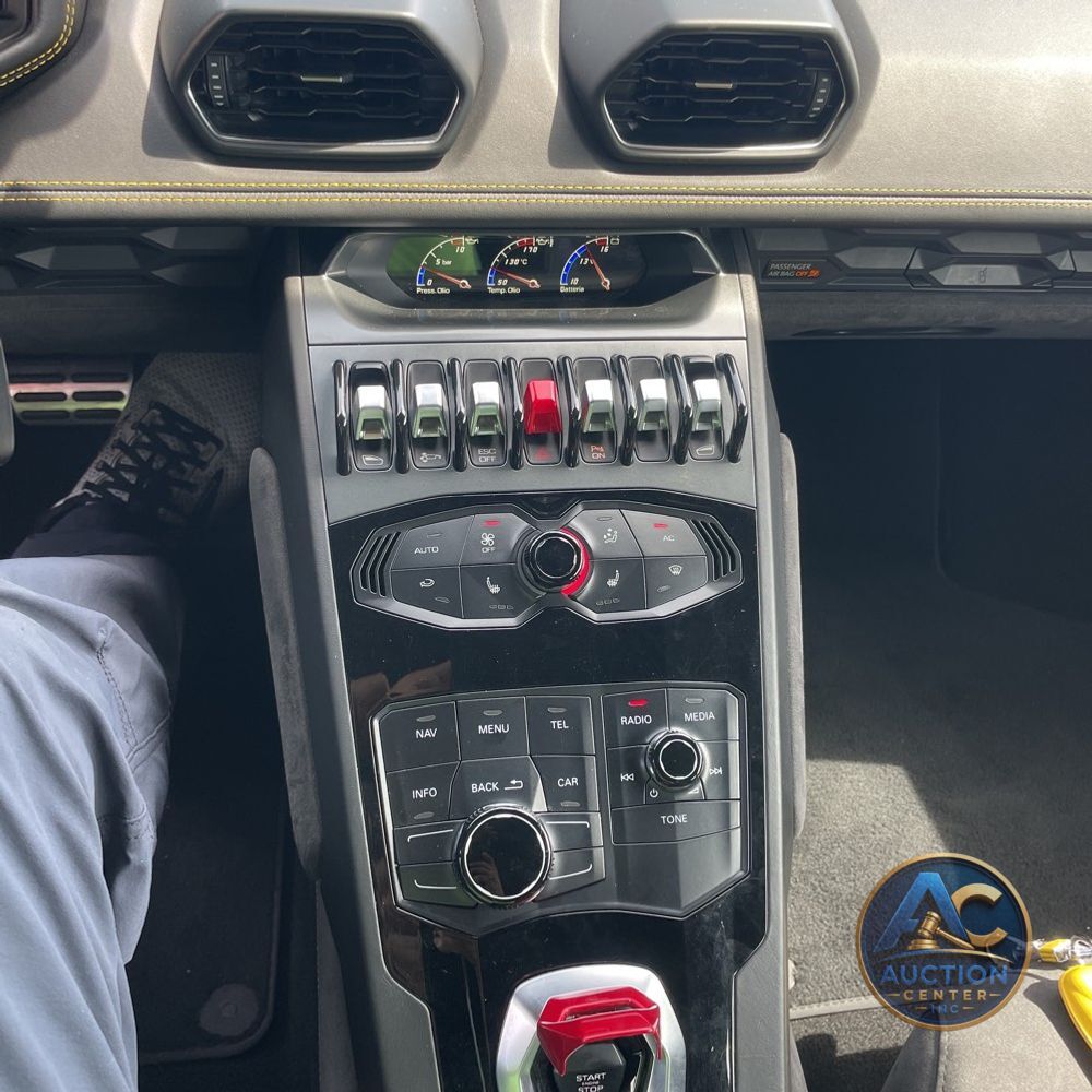 2016 Lamborghini Huracan Base