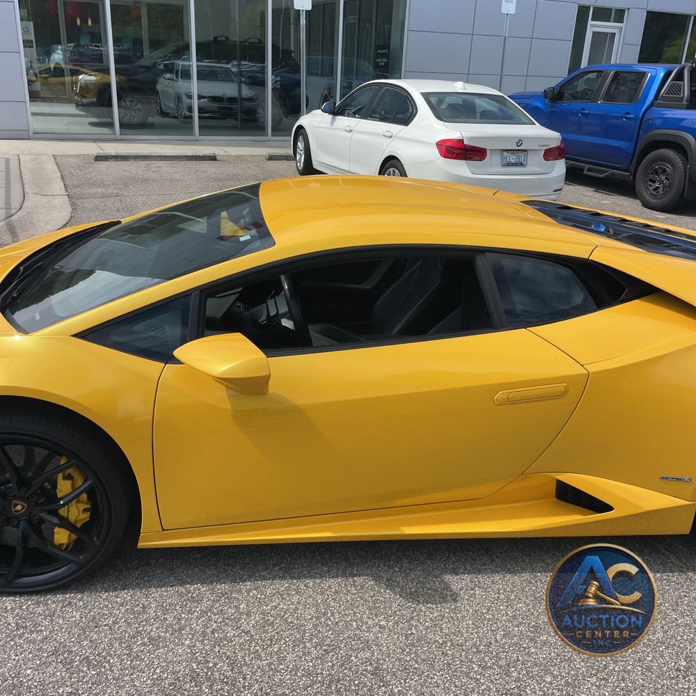 2016 Lamborghini Huracan Base