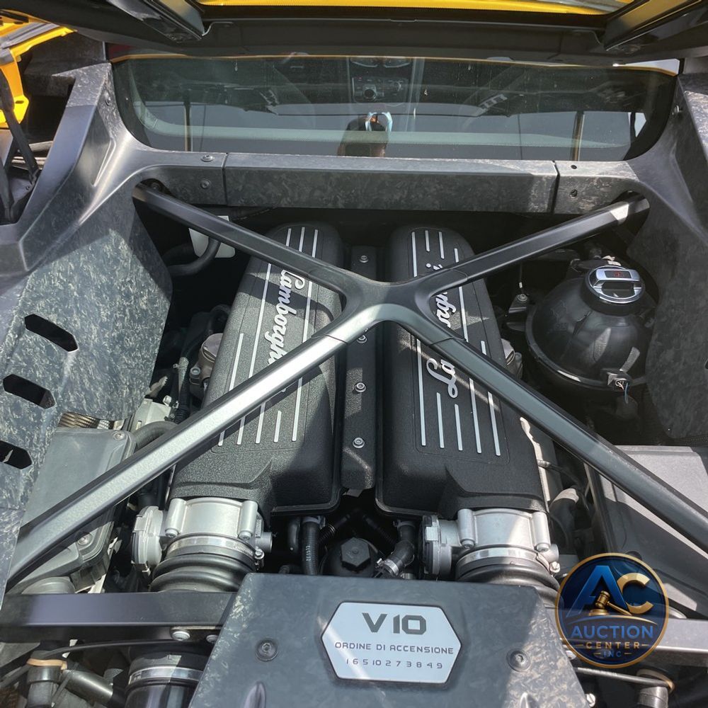 2016 Lamborghini Huracan Base