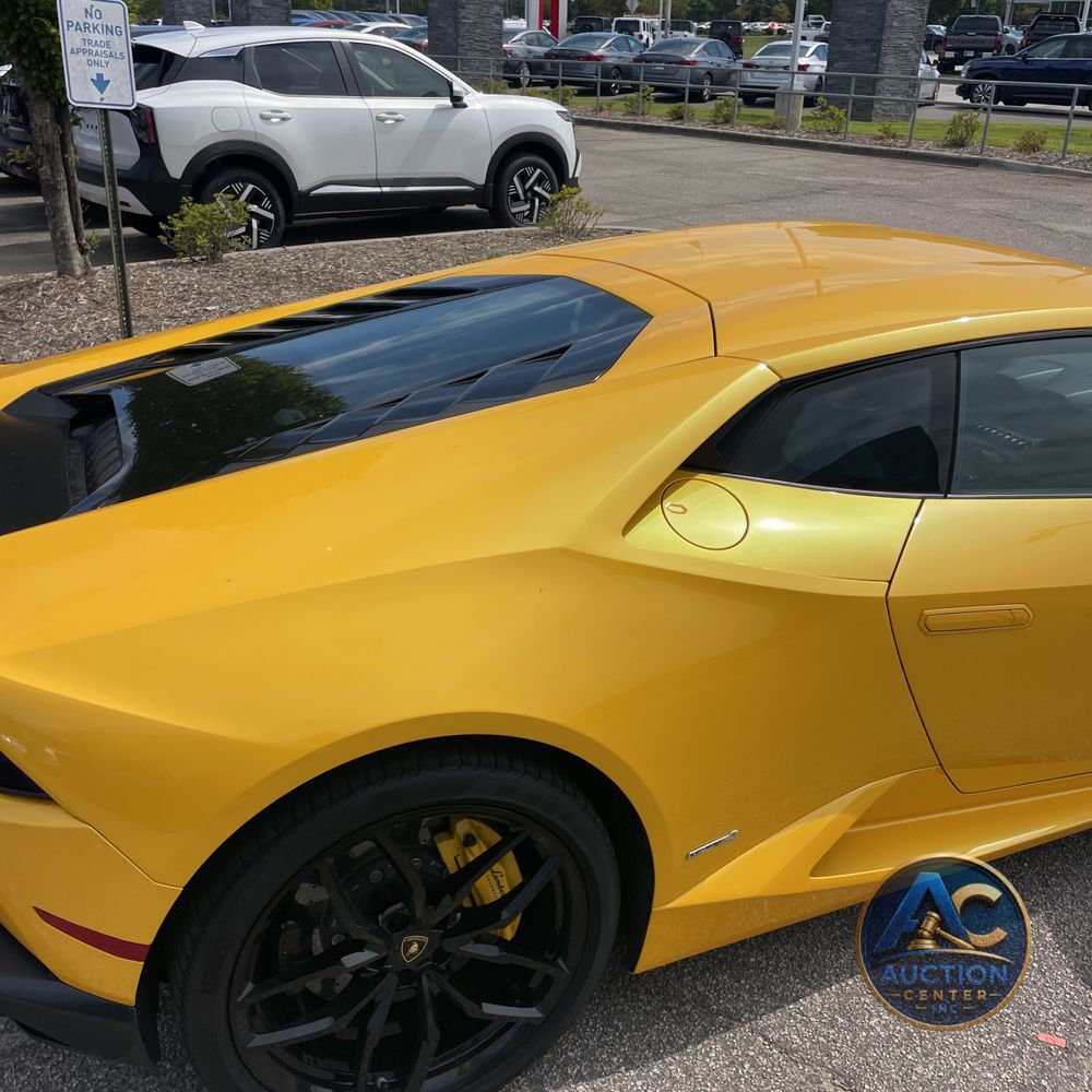 2016 Lamborghini Huracan Base