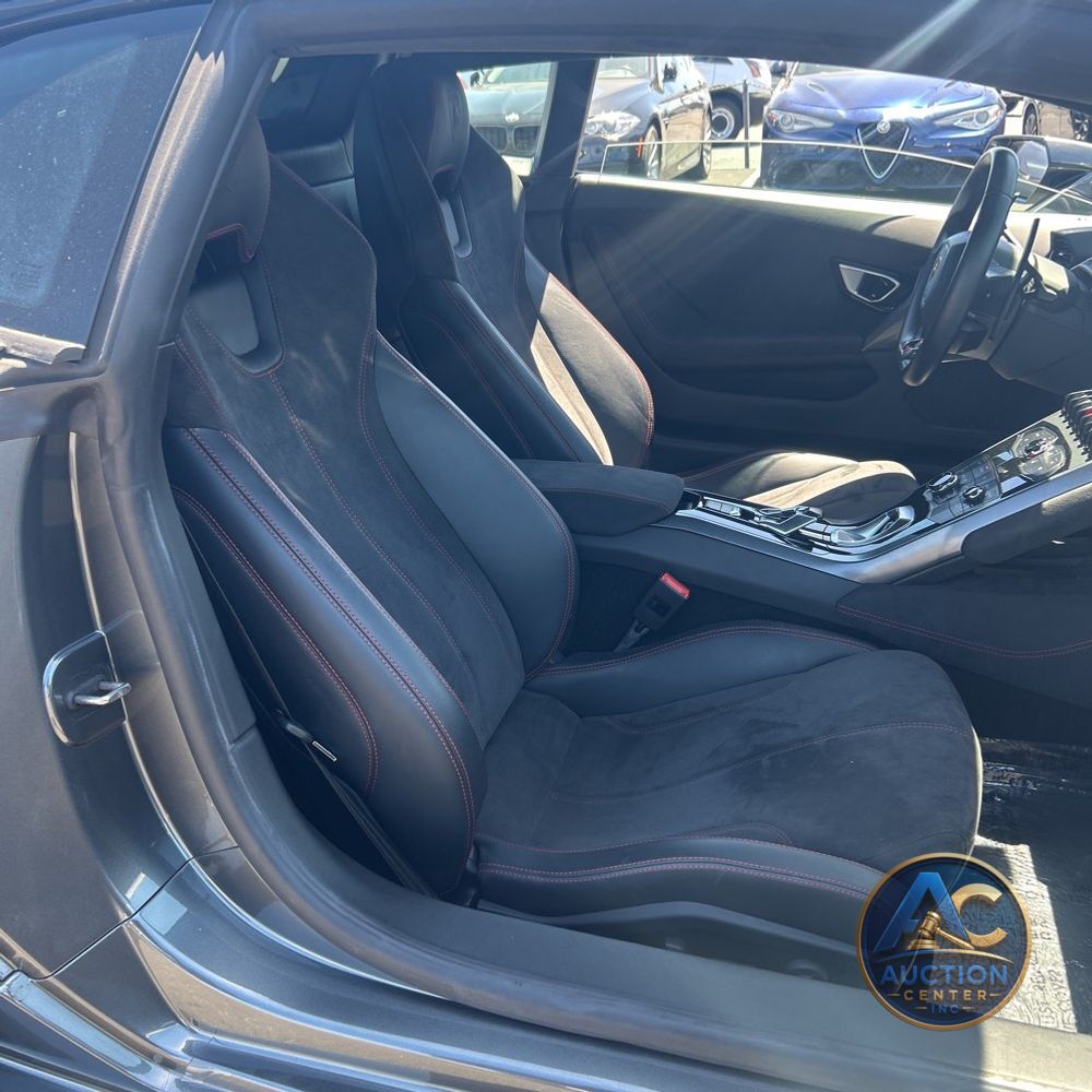 2017 Lamborghini Huracan LP 580-2