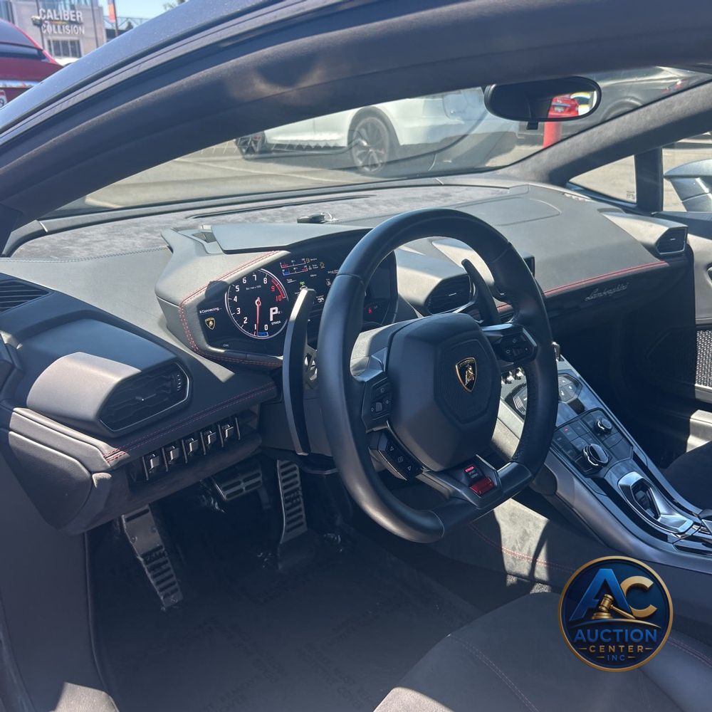 2017 Lamborghini Huracan LP 580-2
