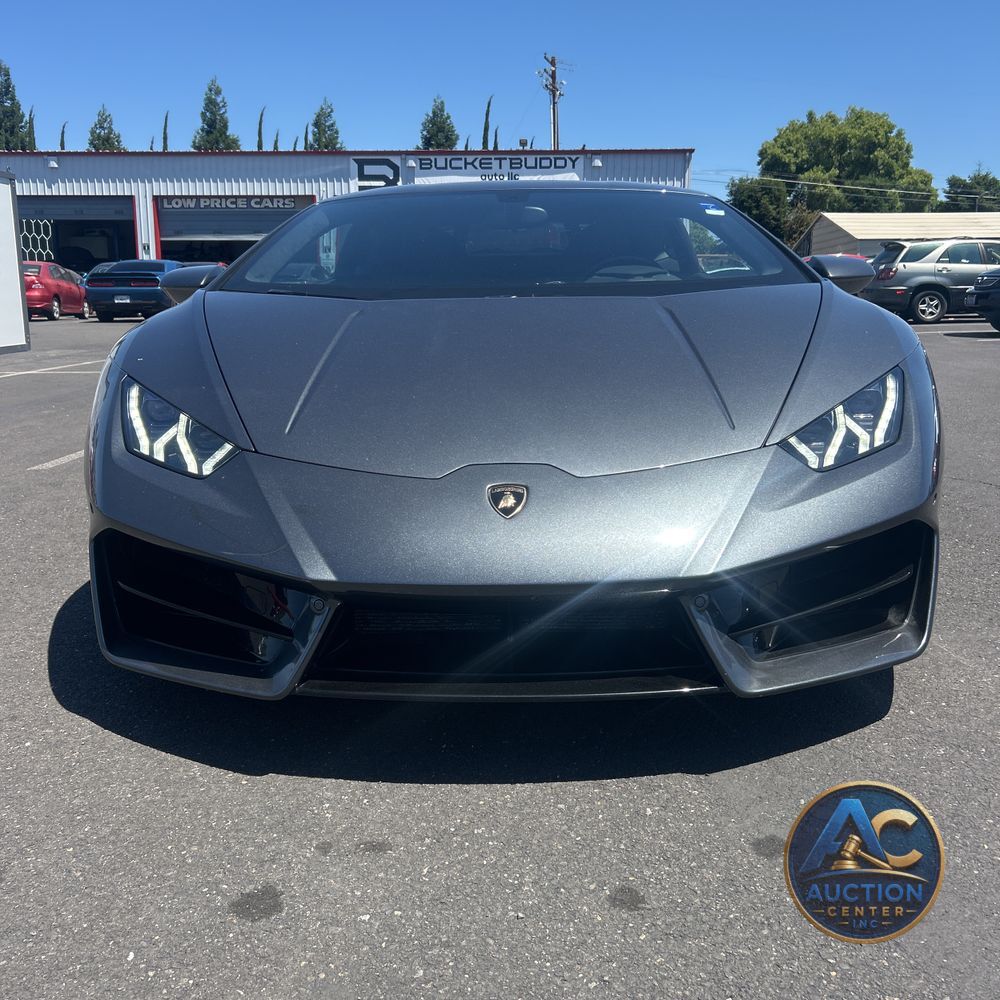 2017 Lamborghini Huracan LP 580-2
