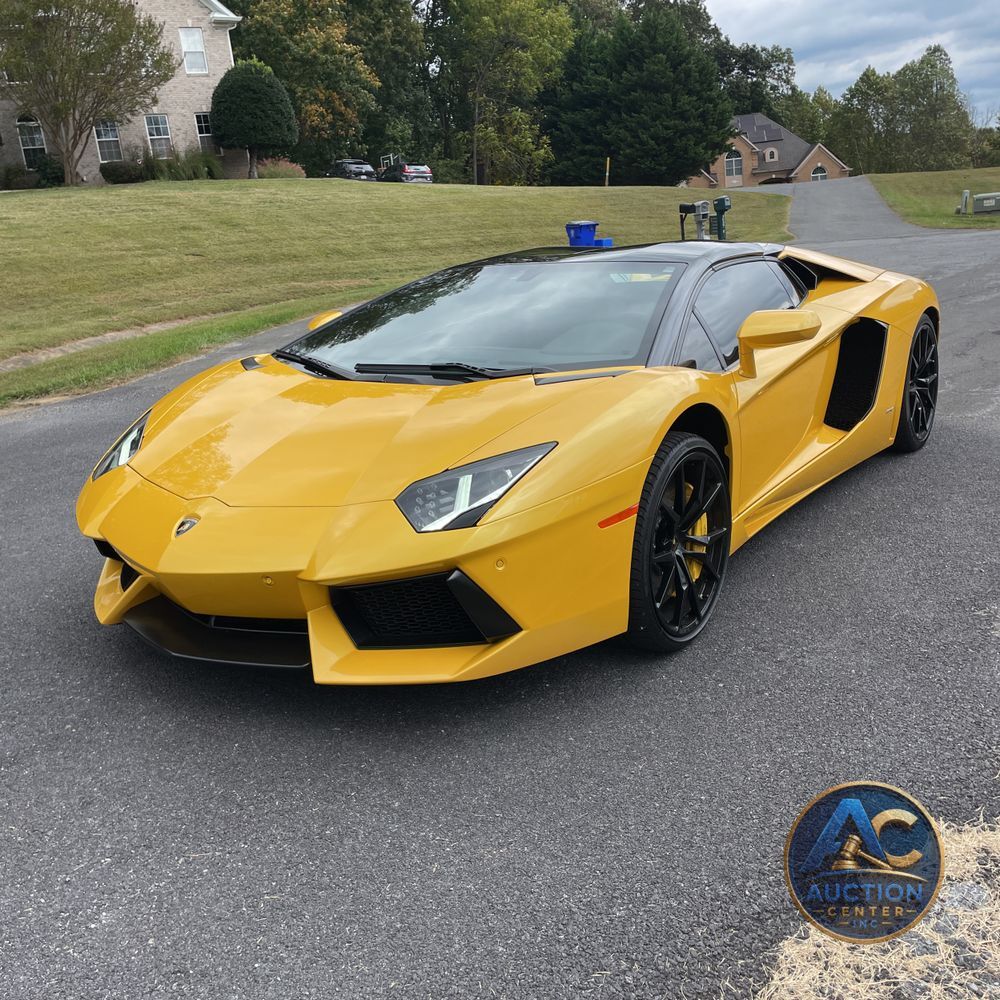 2014 Lamborghini Aventador