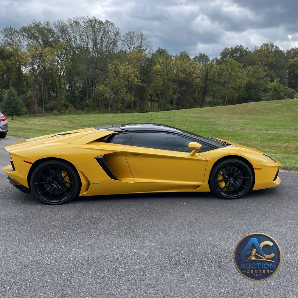 2014 Lamborghini Aventador