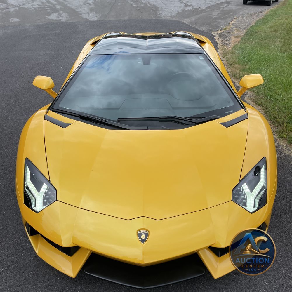 2014 Lamborghini Aventador
