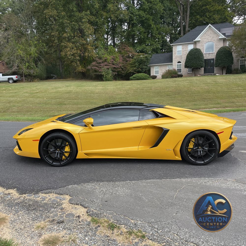 2014 Lamborghini Aventador
