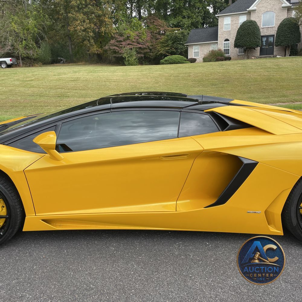 2014 Lamborghini Aventador