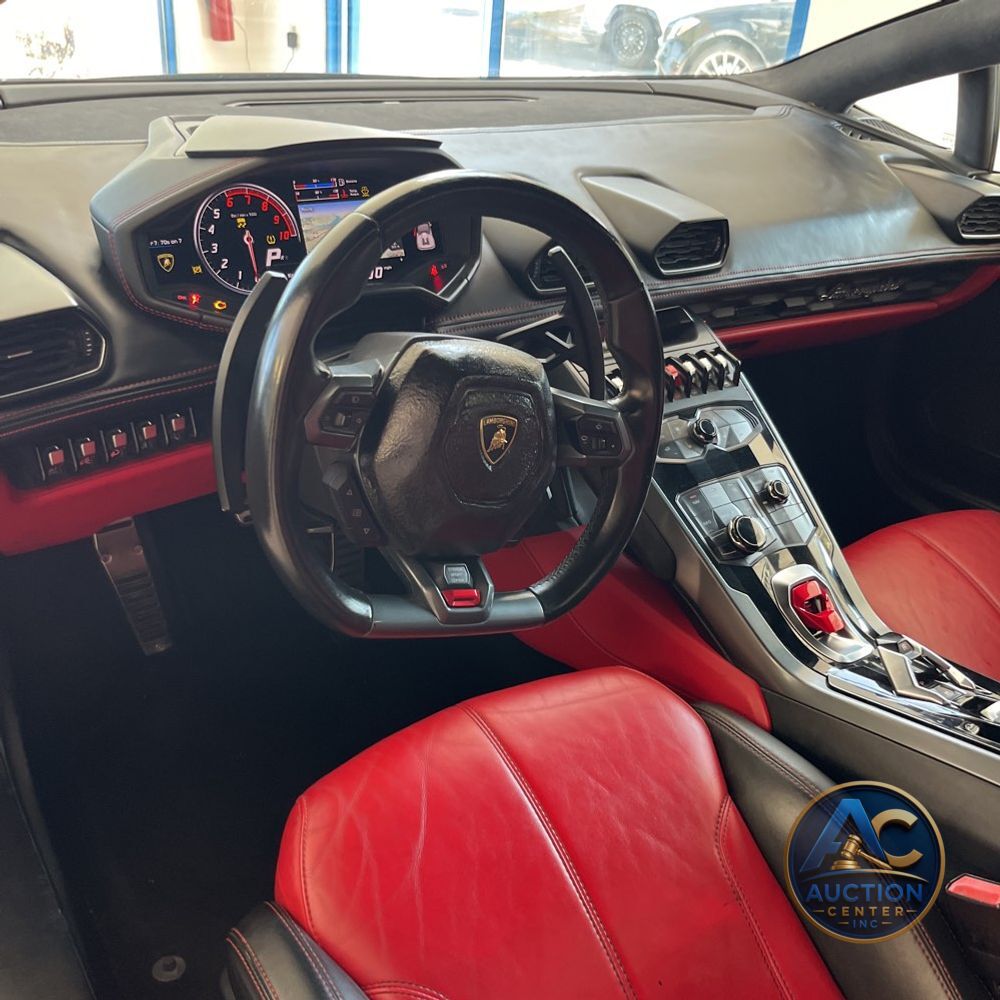 2017 Lamborghini Huracan LP 580-2 Spyder
