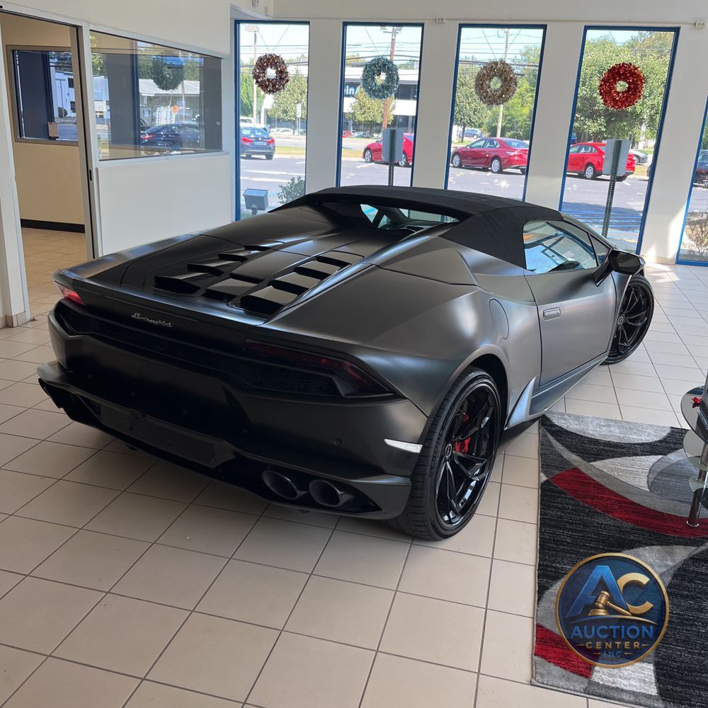 2017 Lamborghini Huracan LP 580-2 Spyder