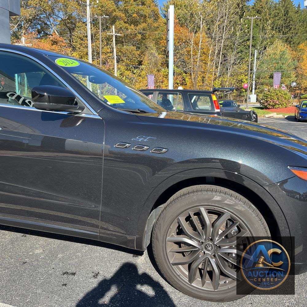 2024 Maserati Levante GT Ultima