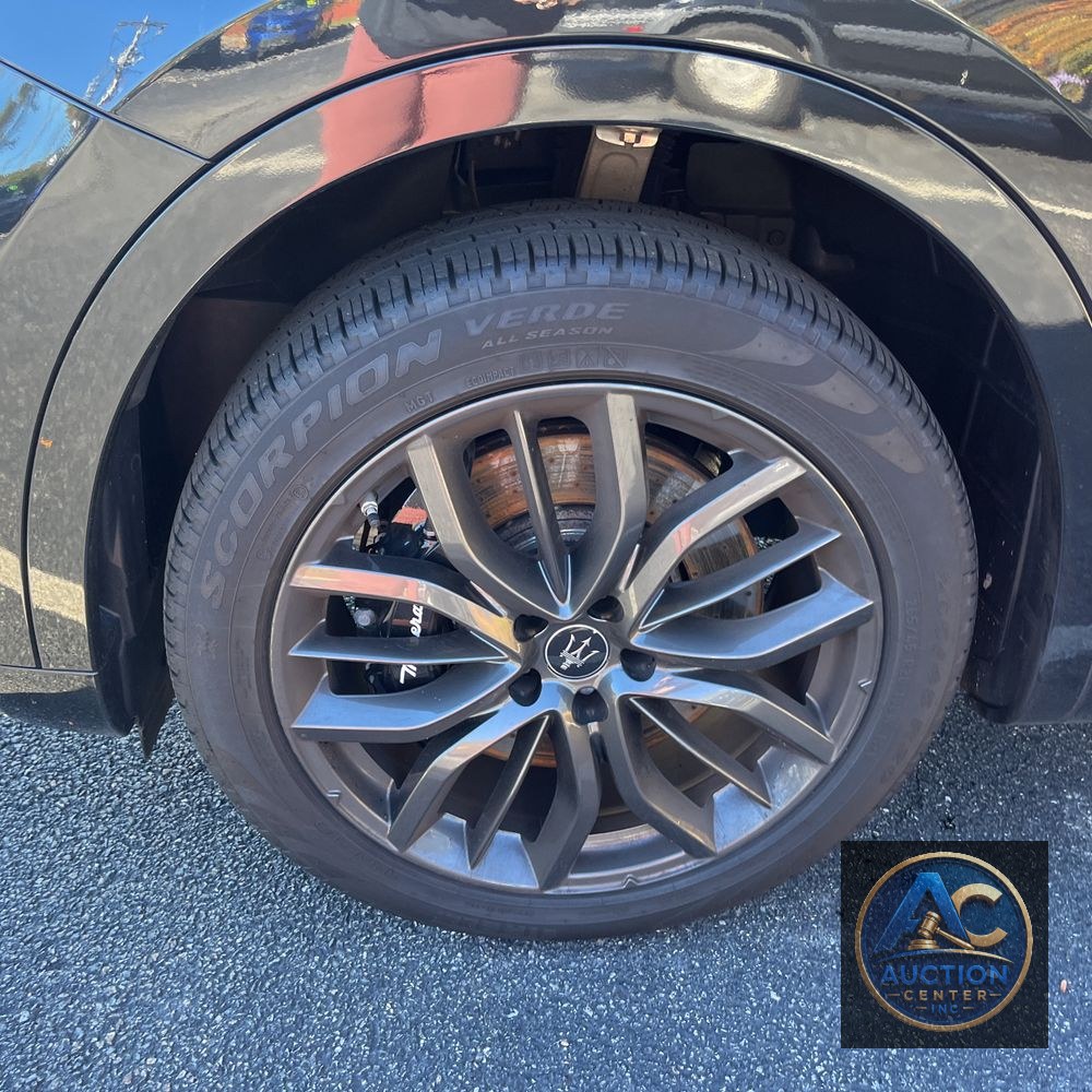 2024 Maserati Levante GT Ultima