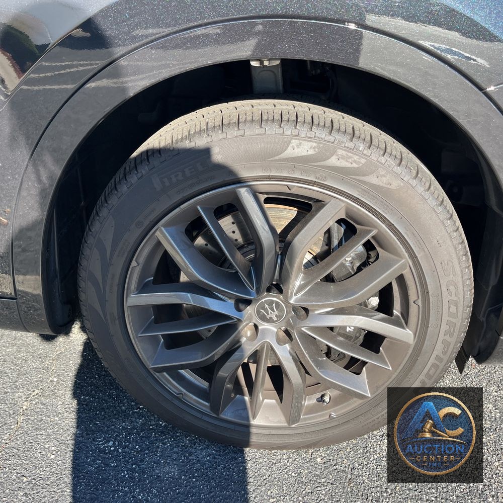 2024 Maserati Levante GT Ultima