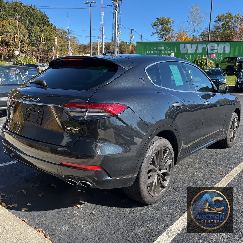 2024 Maserati Levante GT Ultima