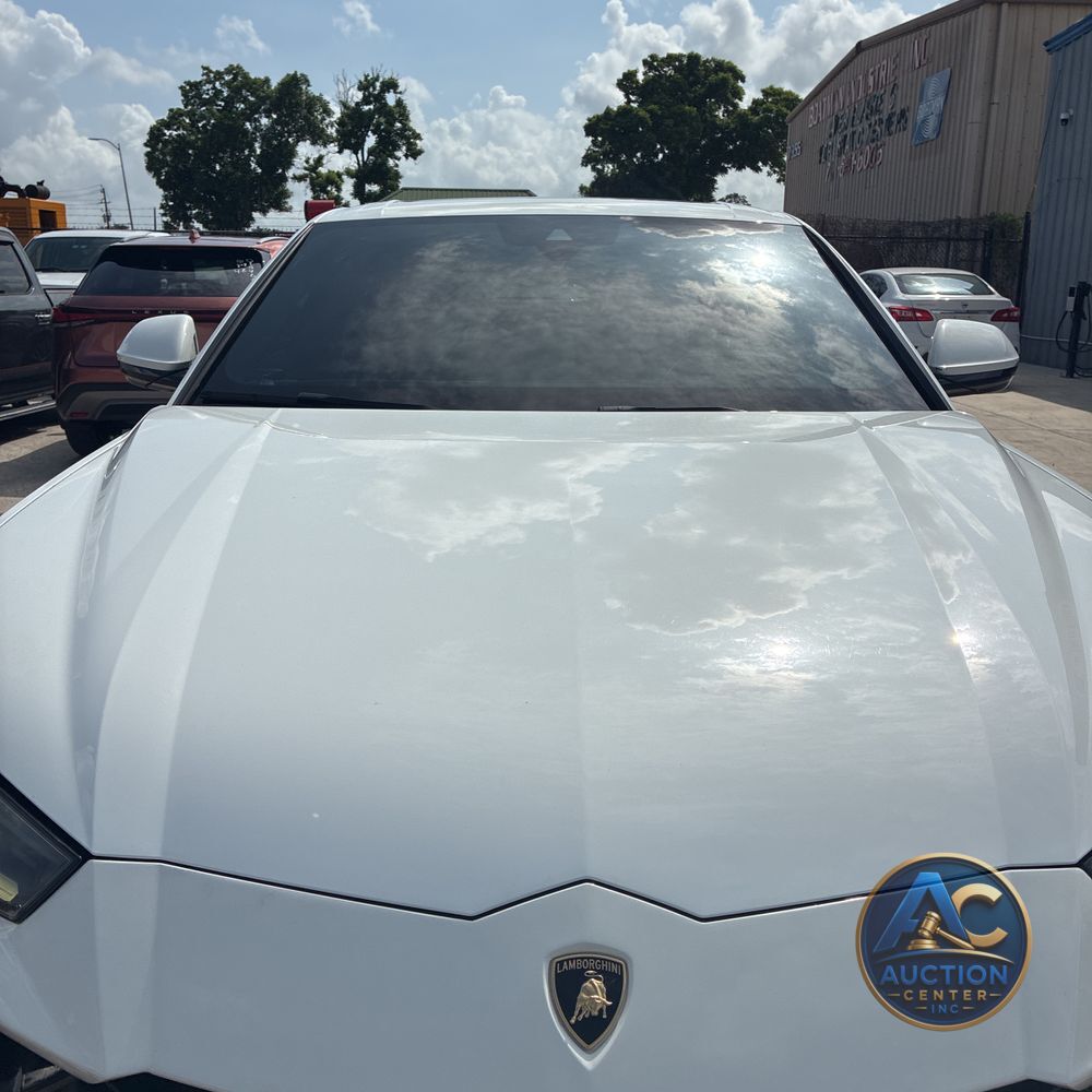 2020 Lamborghini Urus