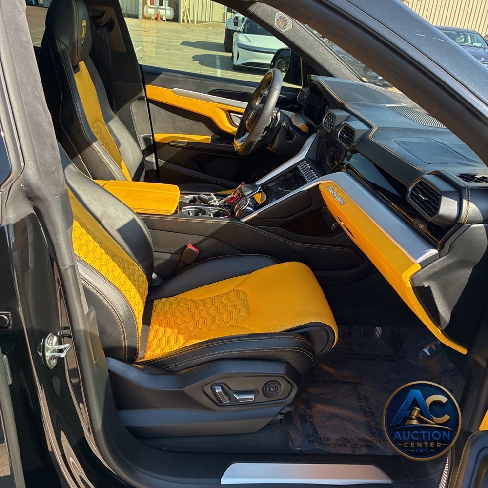 2019 Lamborghini Urus