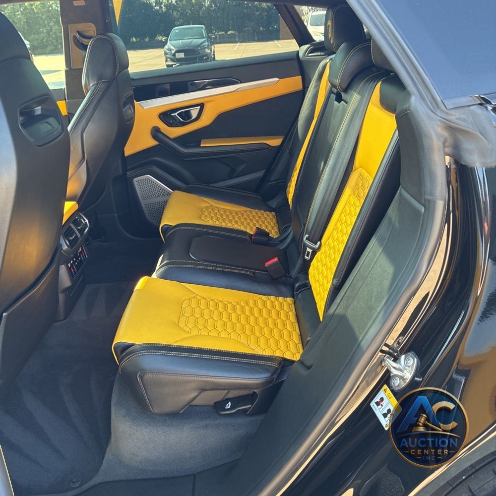 2019 Lamborghini Urus