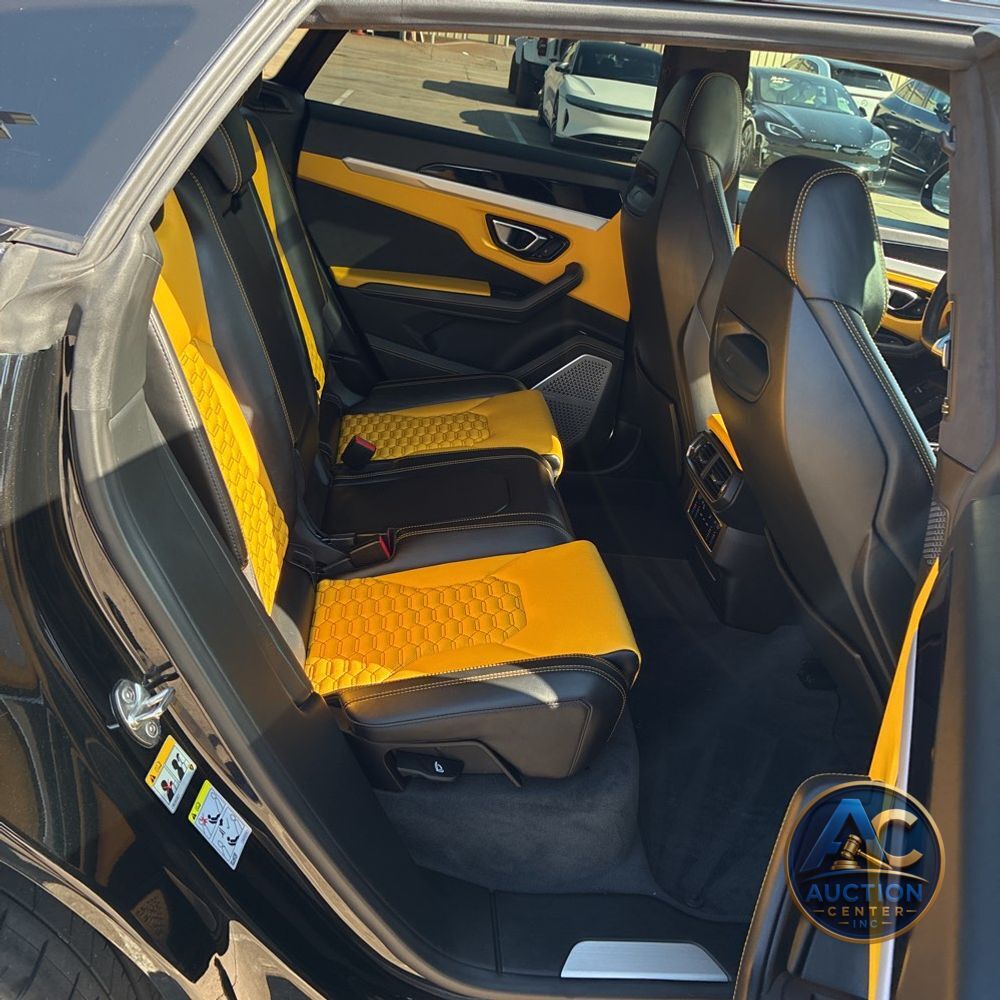2019 Lamborghini Urus