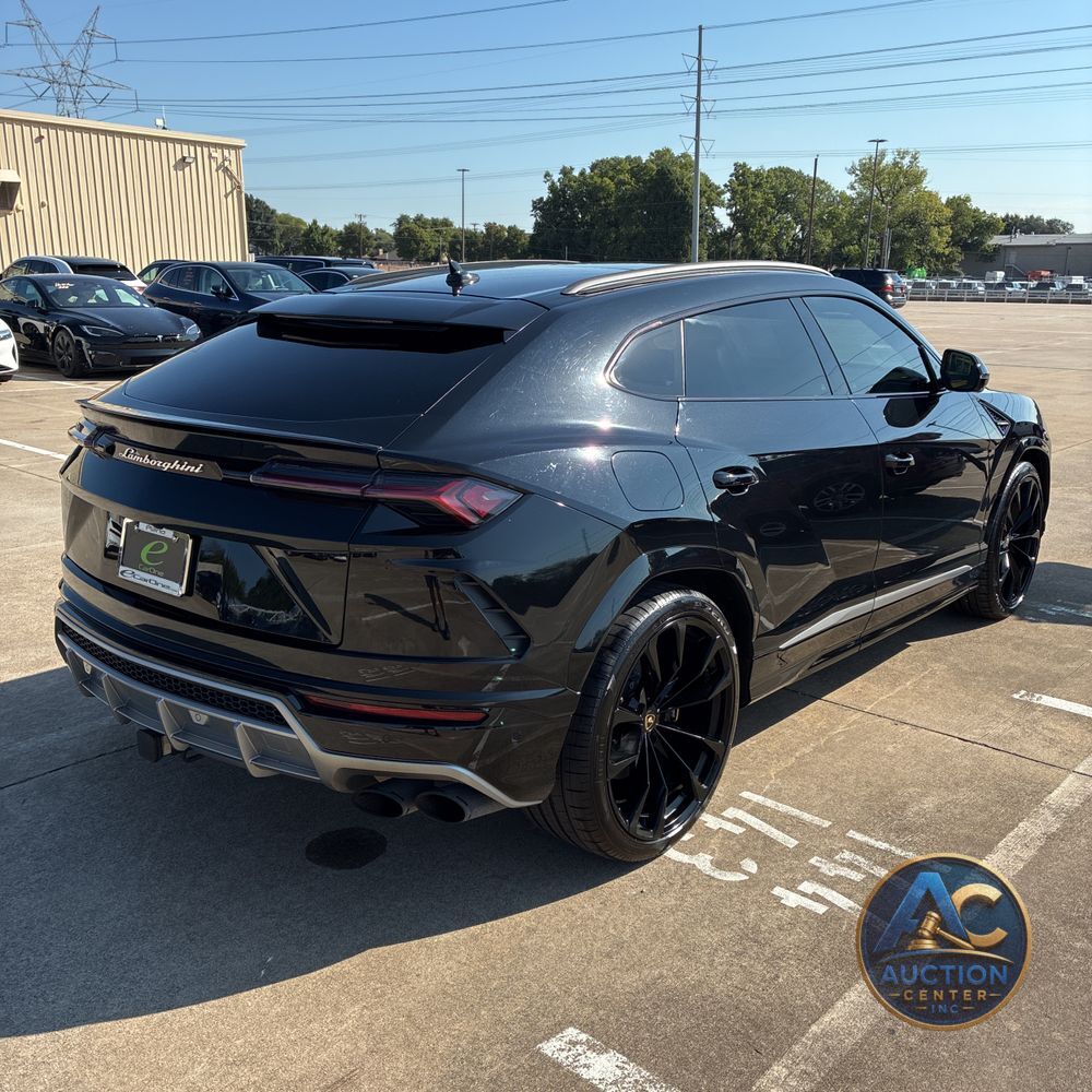 2019 Lamborghini Urus