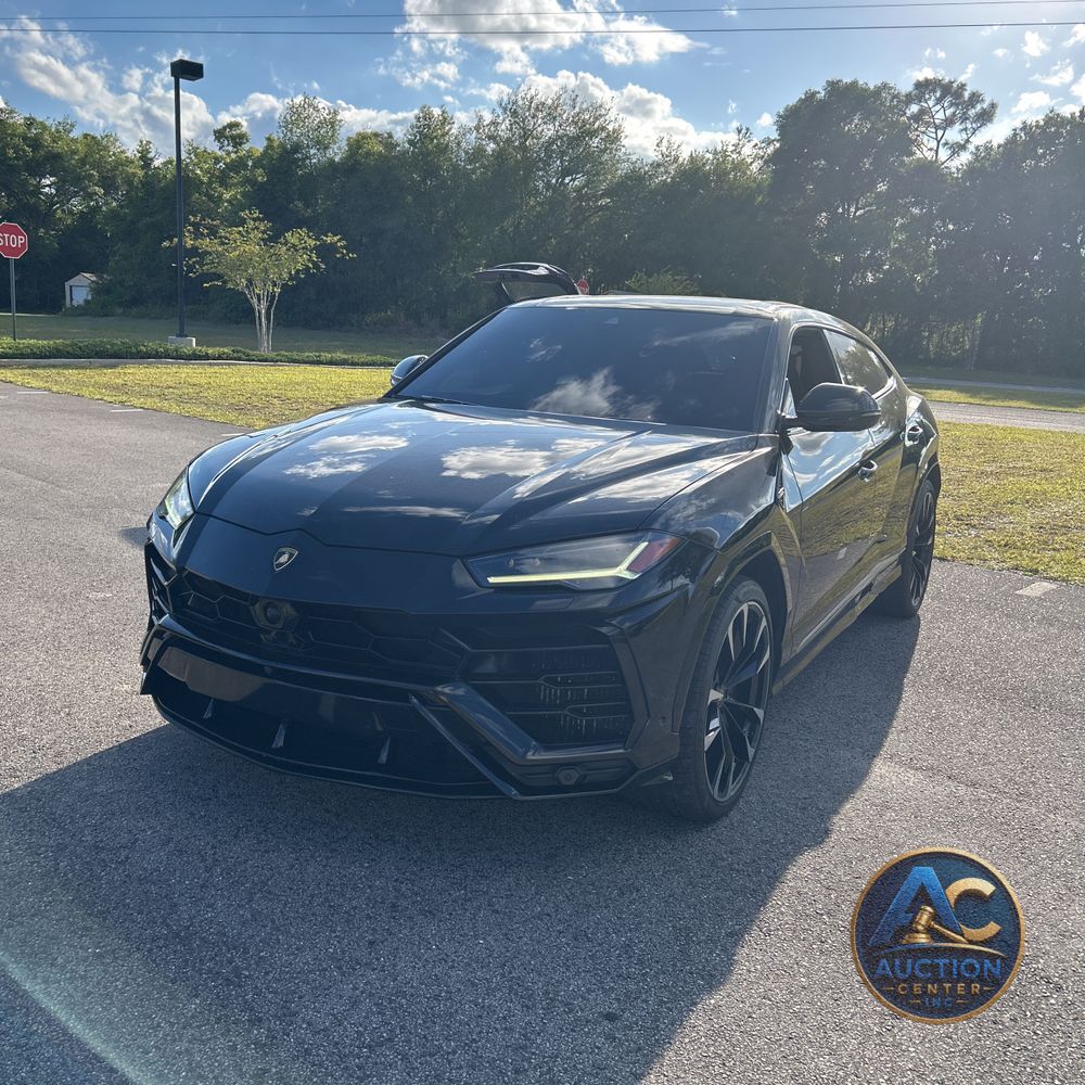 2019 Lamborghini Urus