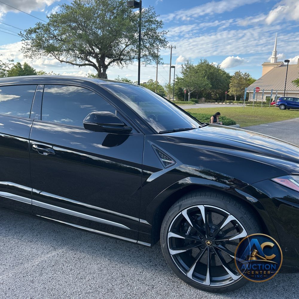 2019 Lamborghini Urus