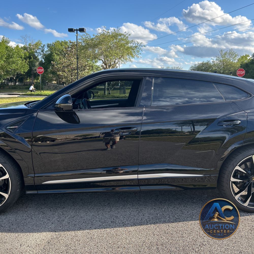 2019 Lamborghini Urus