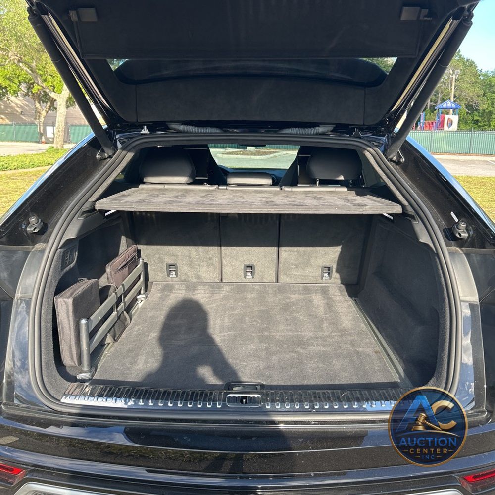 2019 Lamborghini Urus