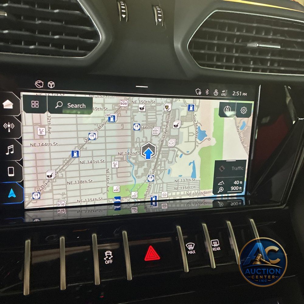 2022 Lamborghini Urus