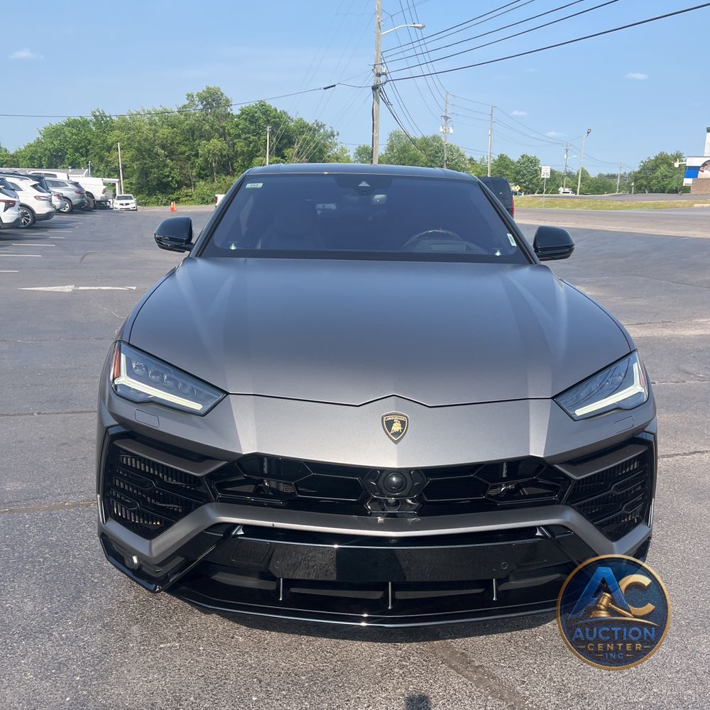 2022 Lamborghini Urus
