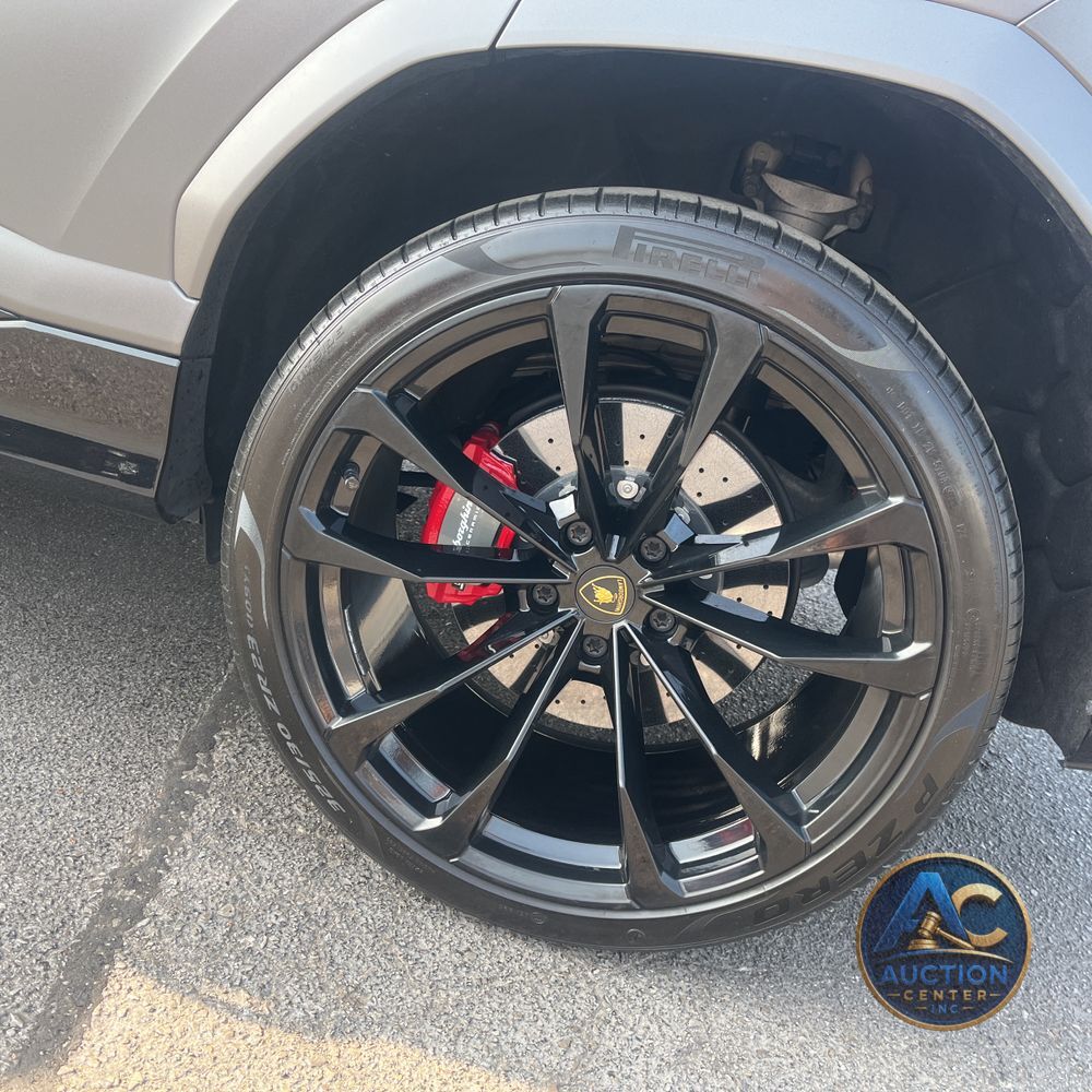 2022 Lamborghini Urus