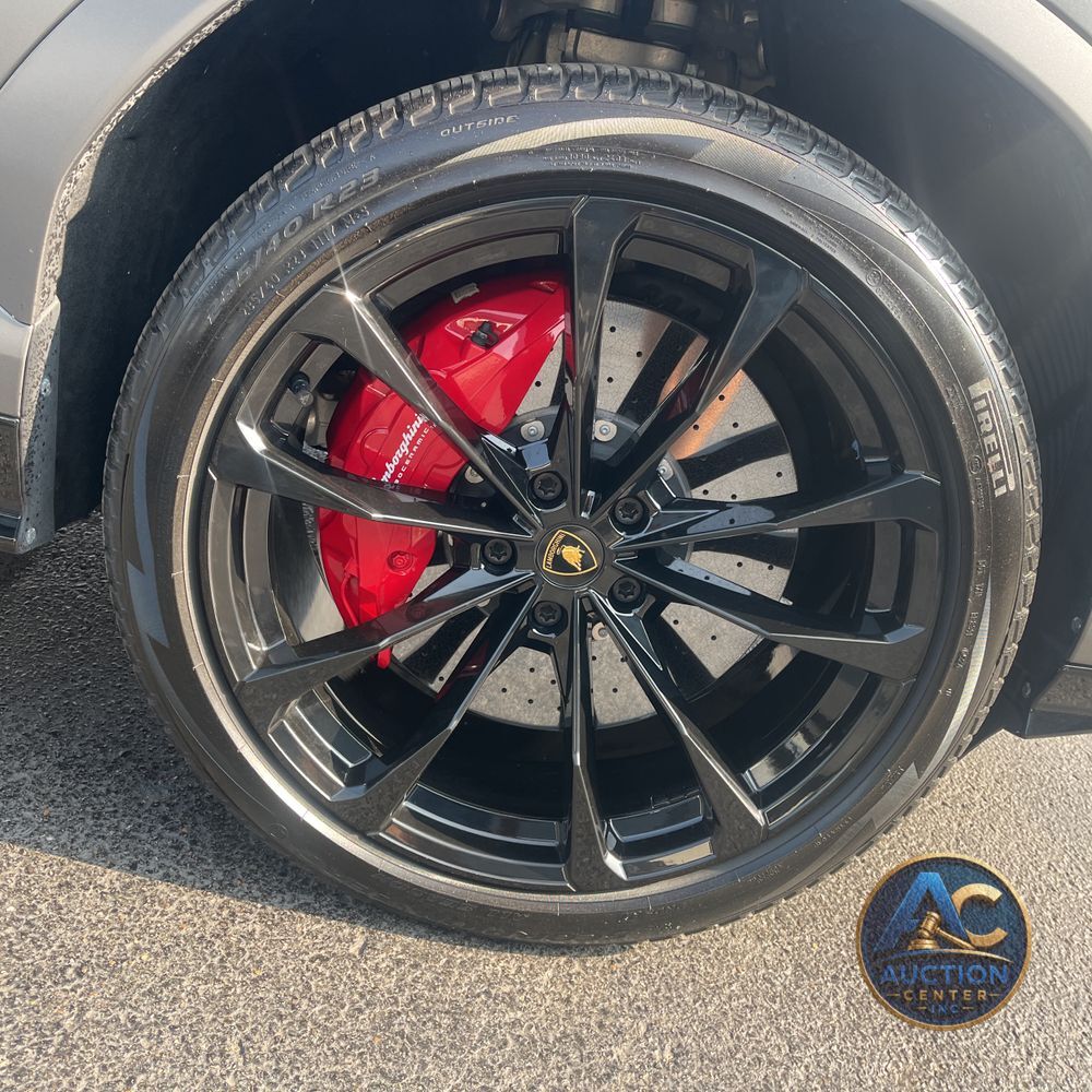 2022 Lamborghini Urus