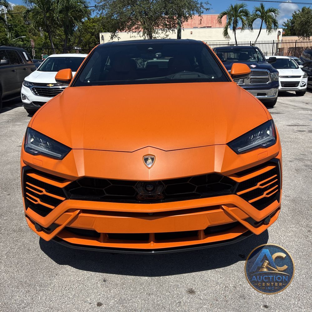 2019 Lamborghini Urus
