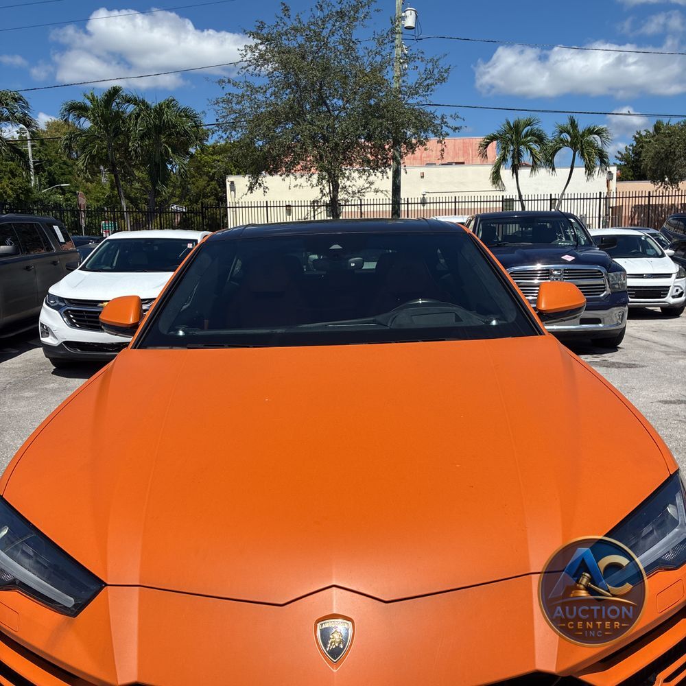 2019 Lamborghini Urus
