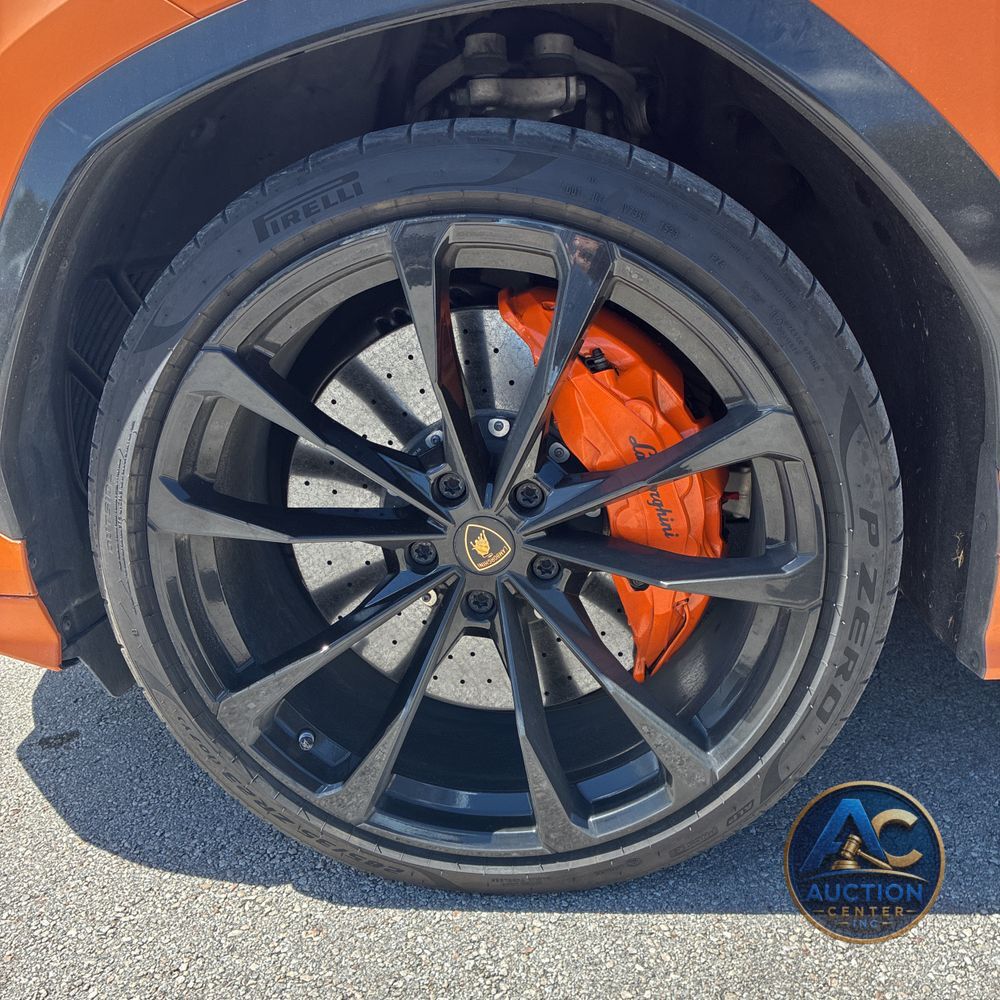 2019 Lamborghini Urus