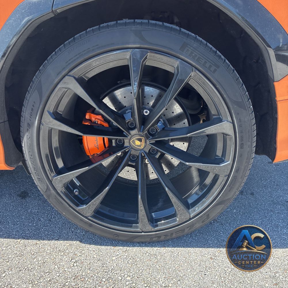 2019 Lamborghini Urus