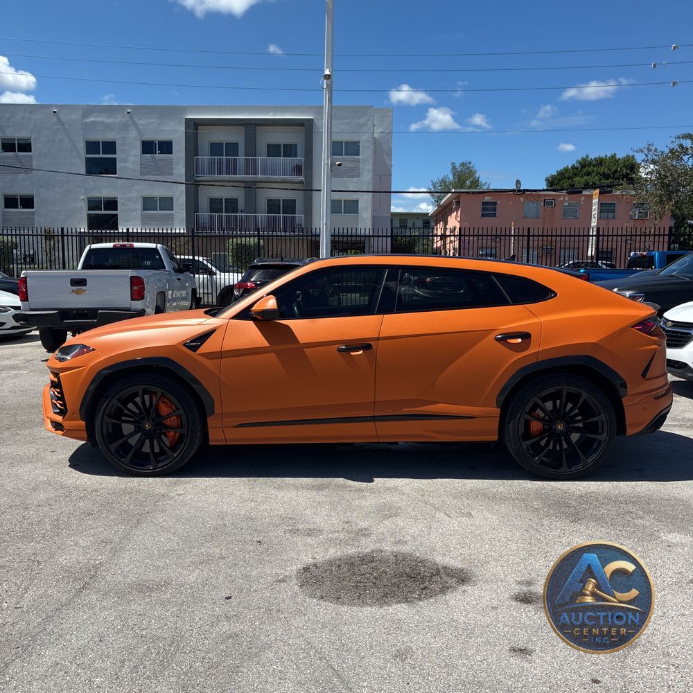 2019 Lamborghini Urus